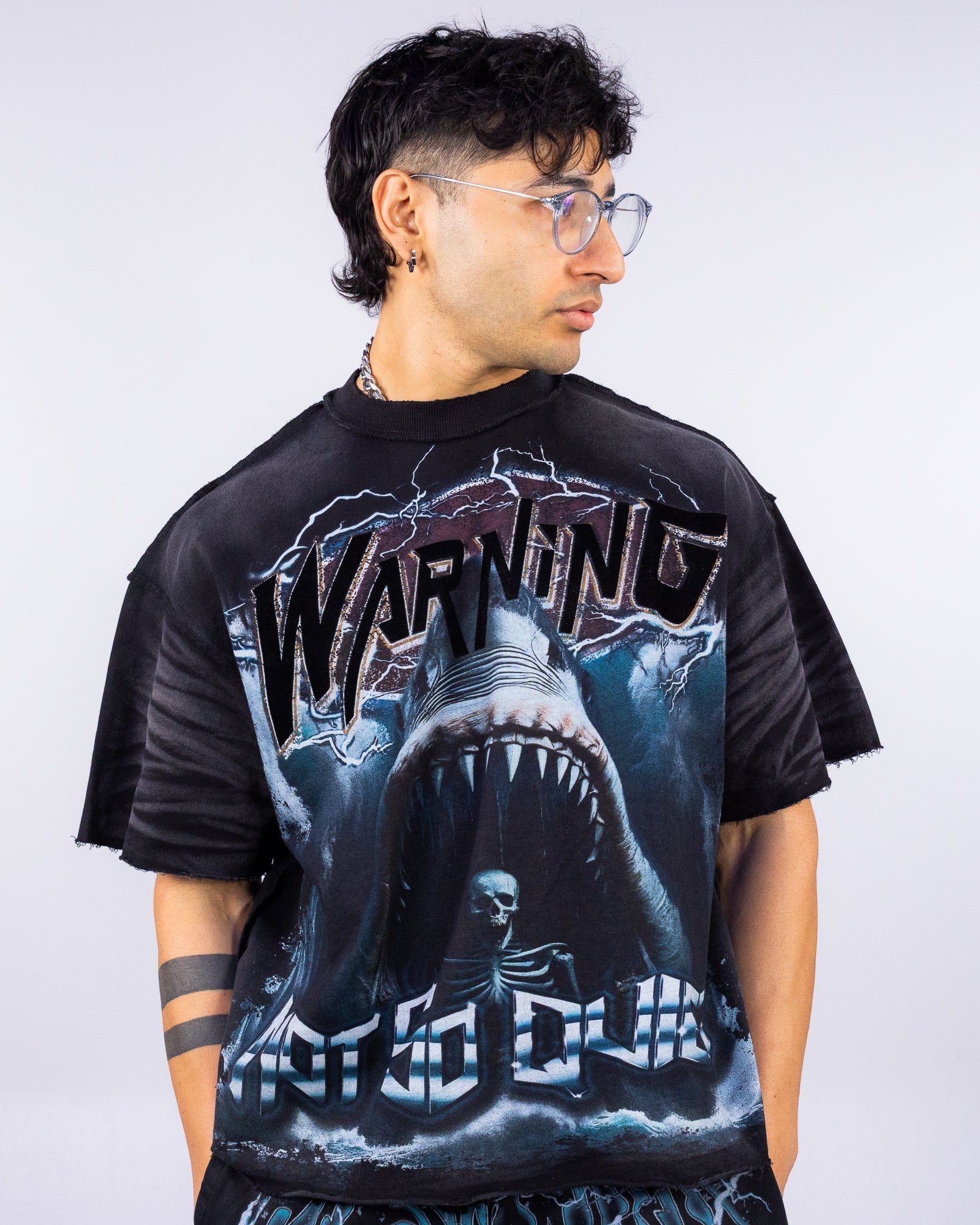 Warning Jaws Men's Black Washed Cropped Tee