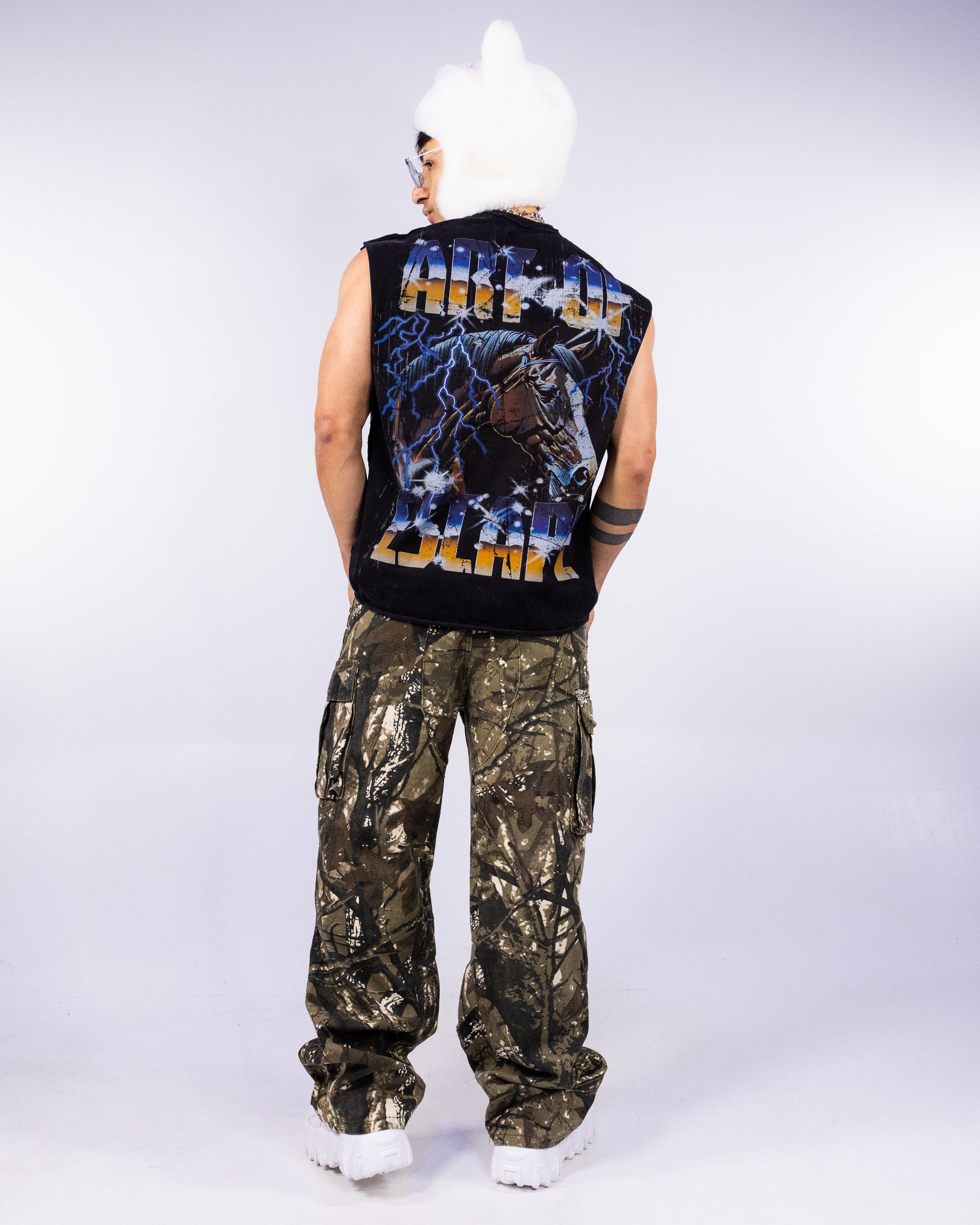 Art Of Escape Horse Men's Blue Washed Tank Top