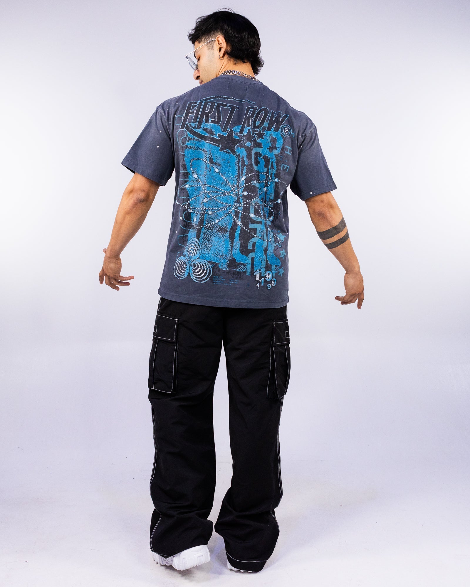 Chain Humanity Men's Gray Washed Tee