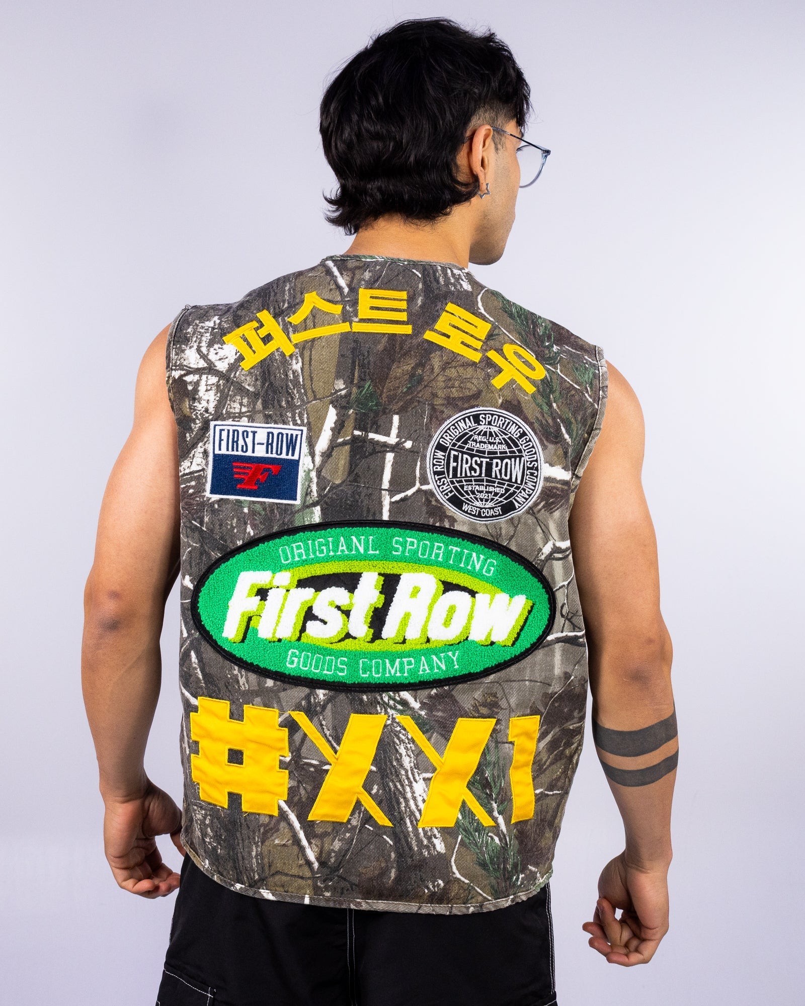 Patches Men's Camo Cargo Vest