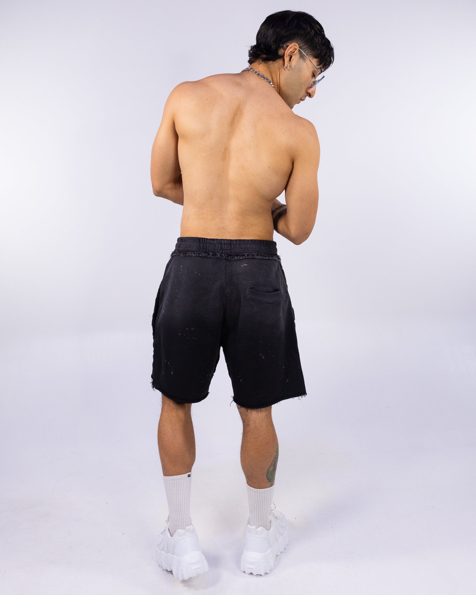 Stay Curious Men's Black Graphic Washed Shorts