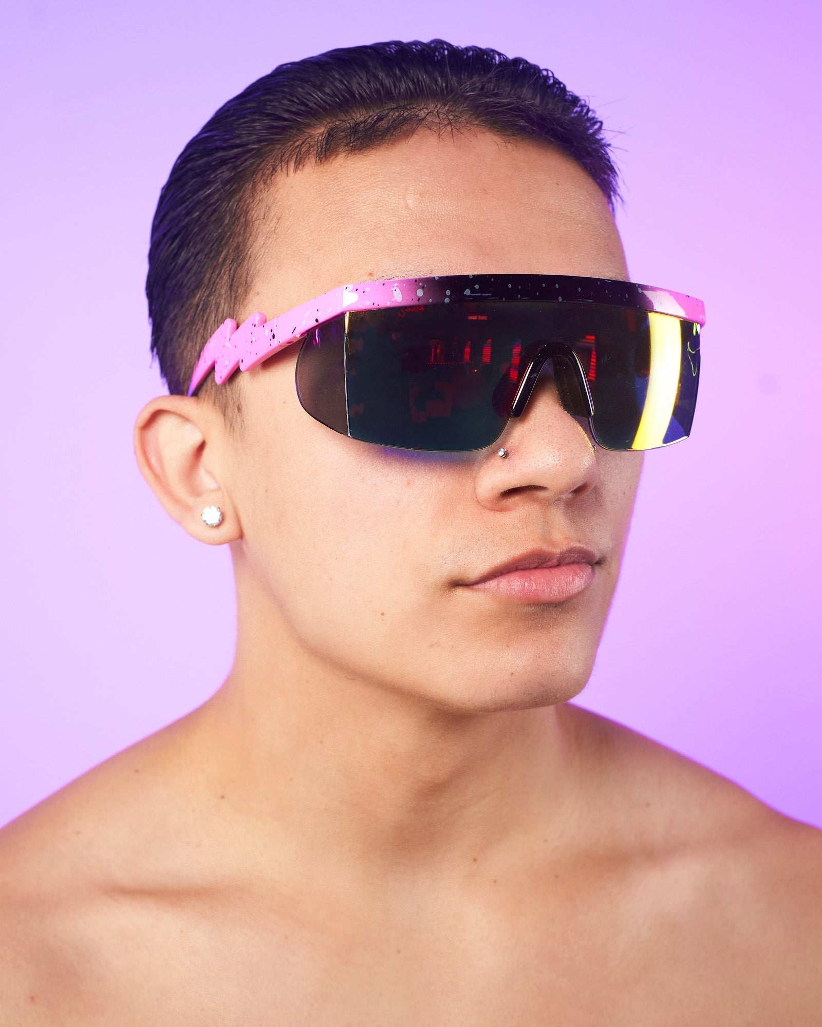 Polychromatic Electric-Shaped Sunglasses
