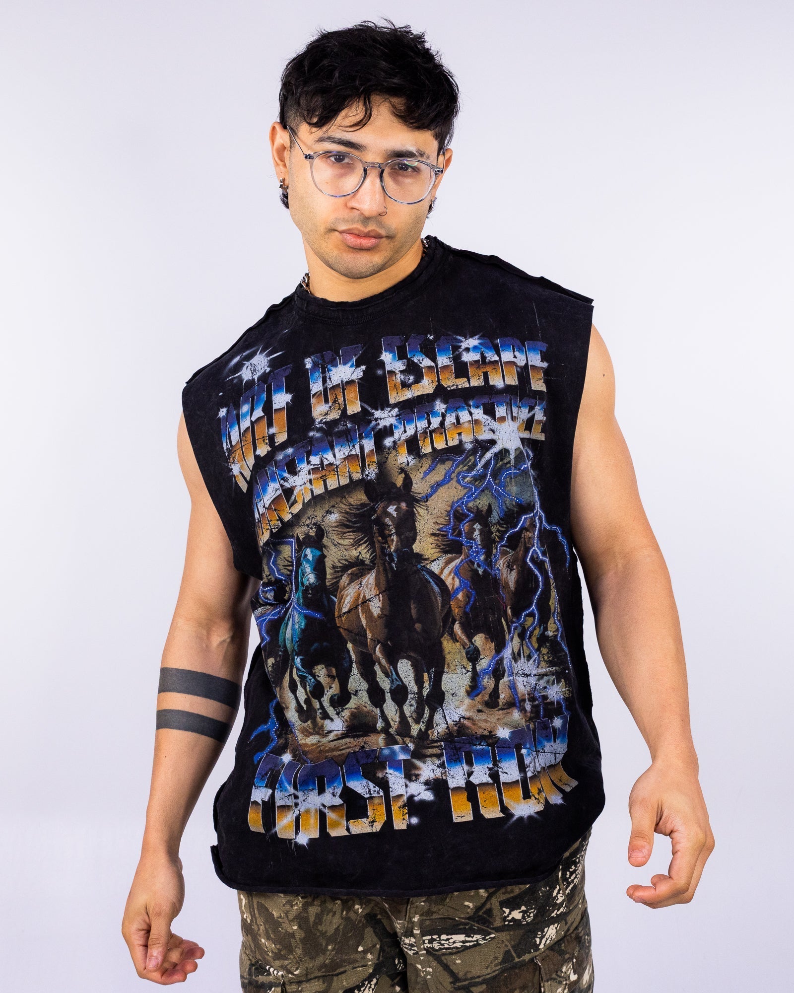 Art Of Escape Horse Men's Blue Washed Tank Top