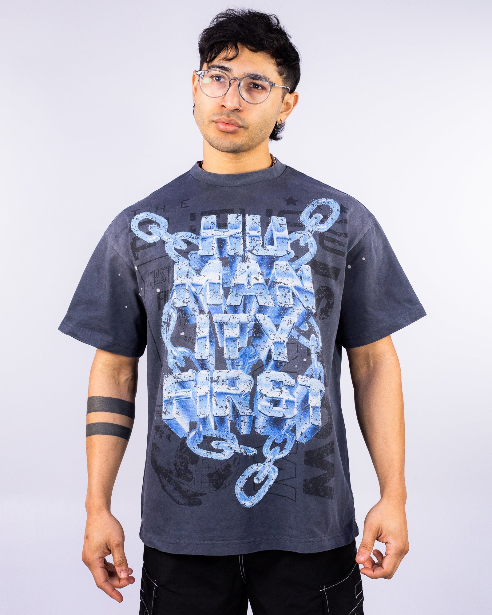 Chain Humanity Men's Gray Washed Tee