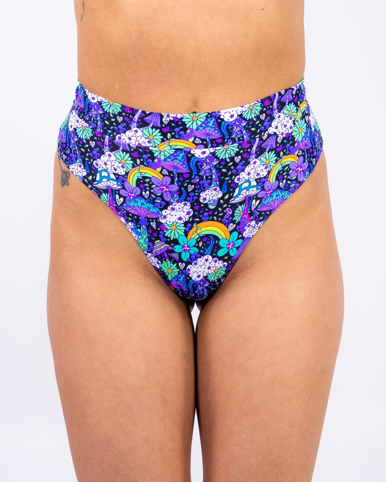 Dreamworld Women's Scrunch Cheeky Shorts