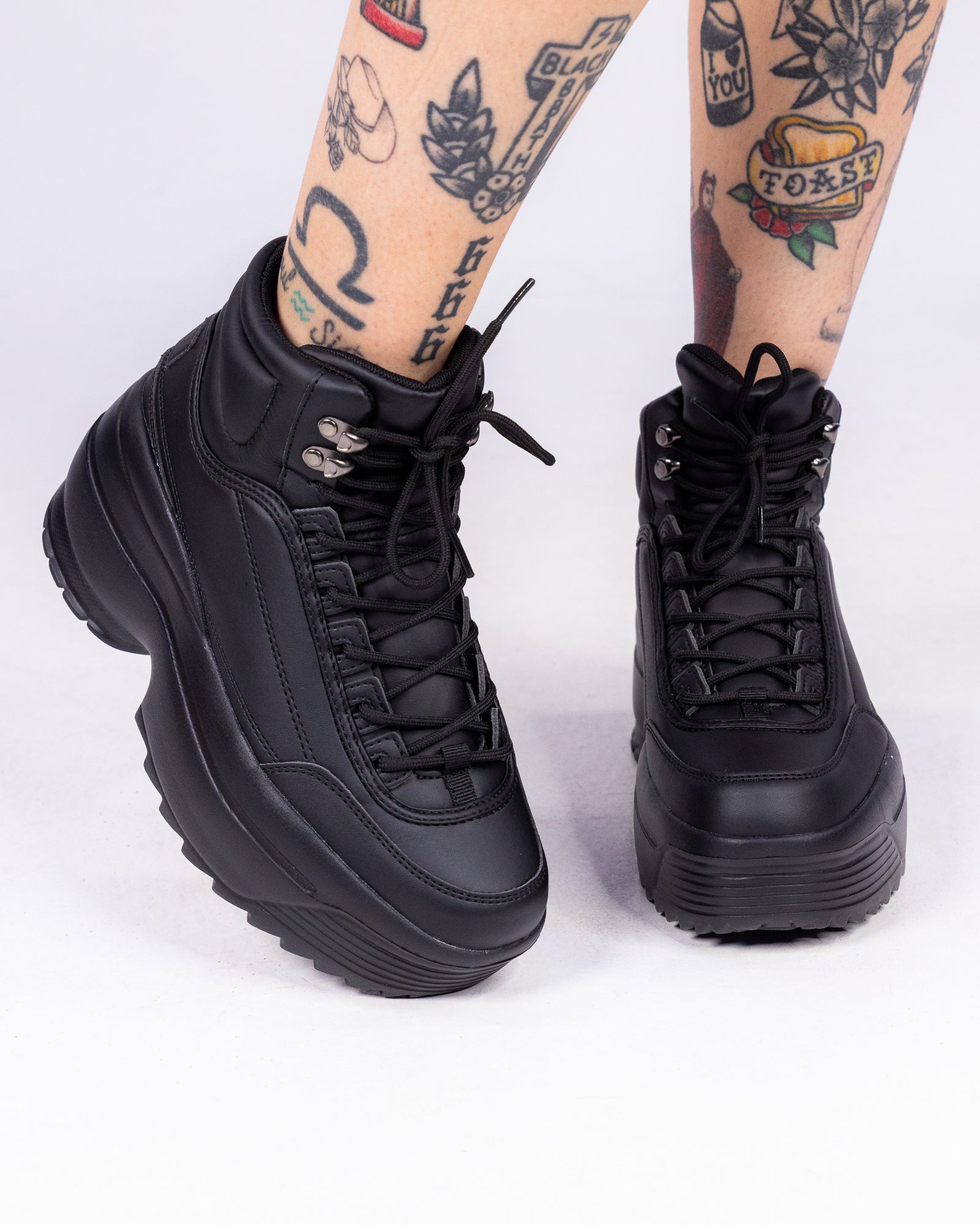 Black High Livin' Women's Hi Top Sneakers