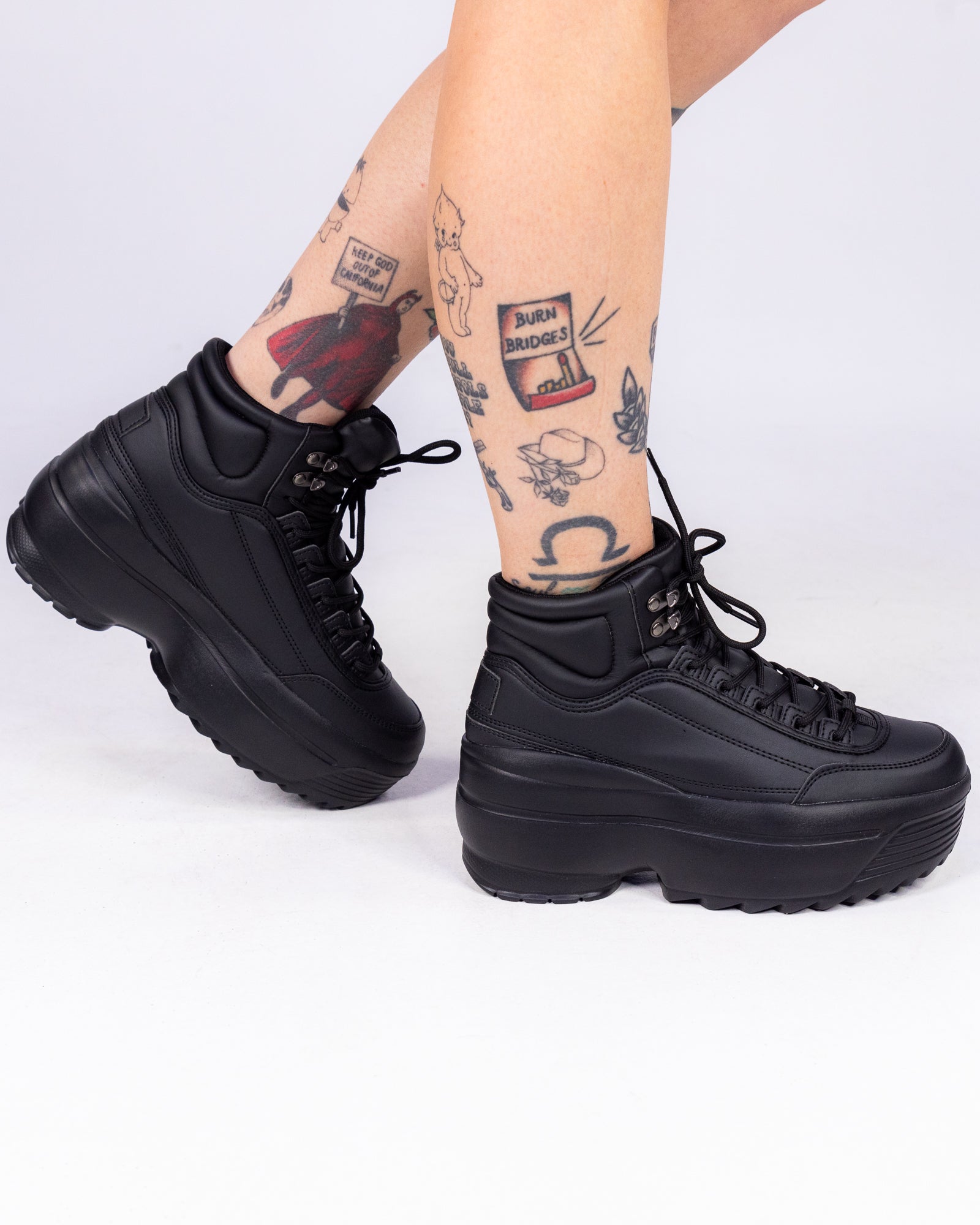 Black High Livin' Women's Hi Top Sneakers