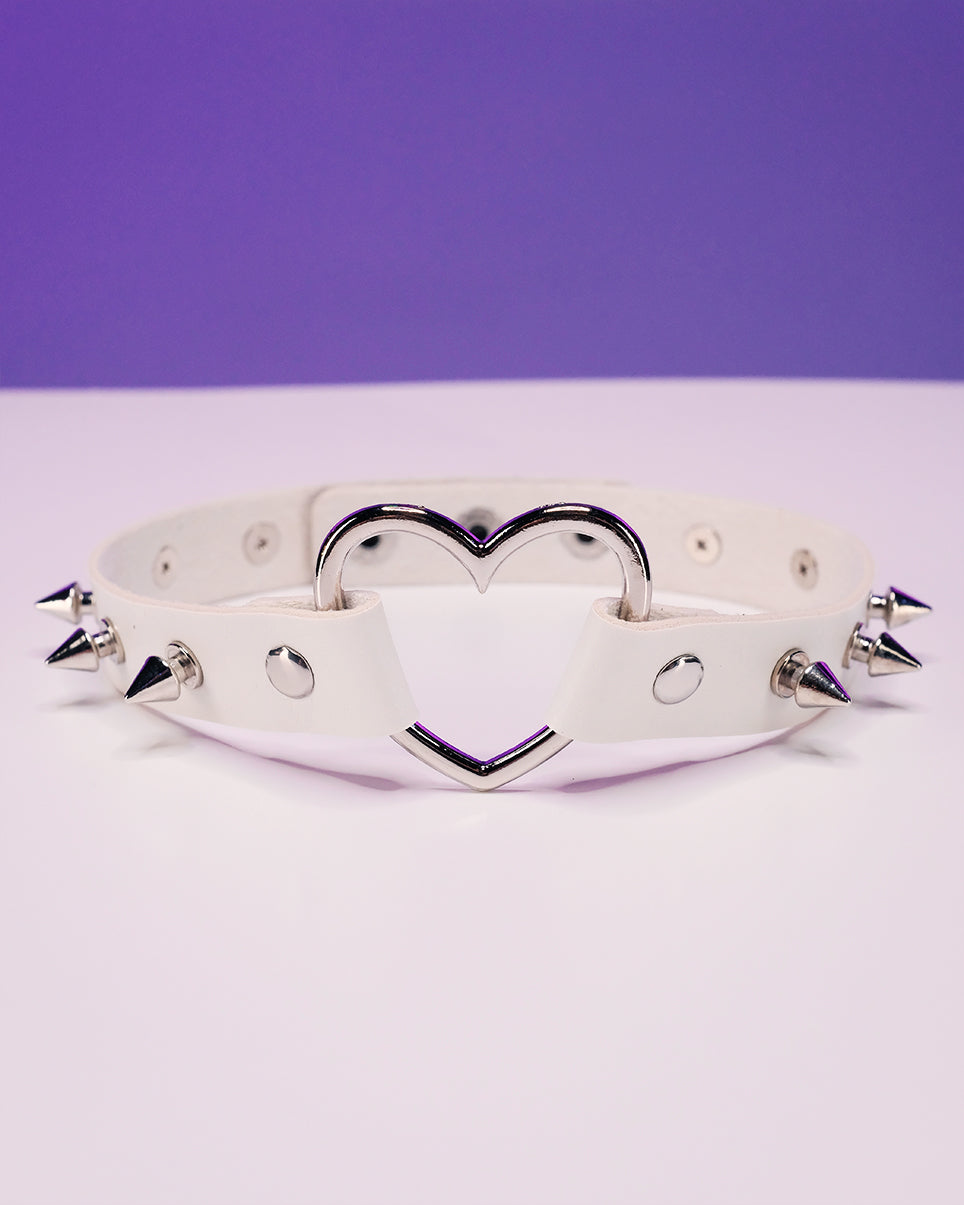 Heart Spike Choker