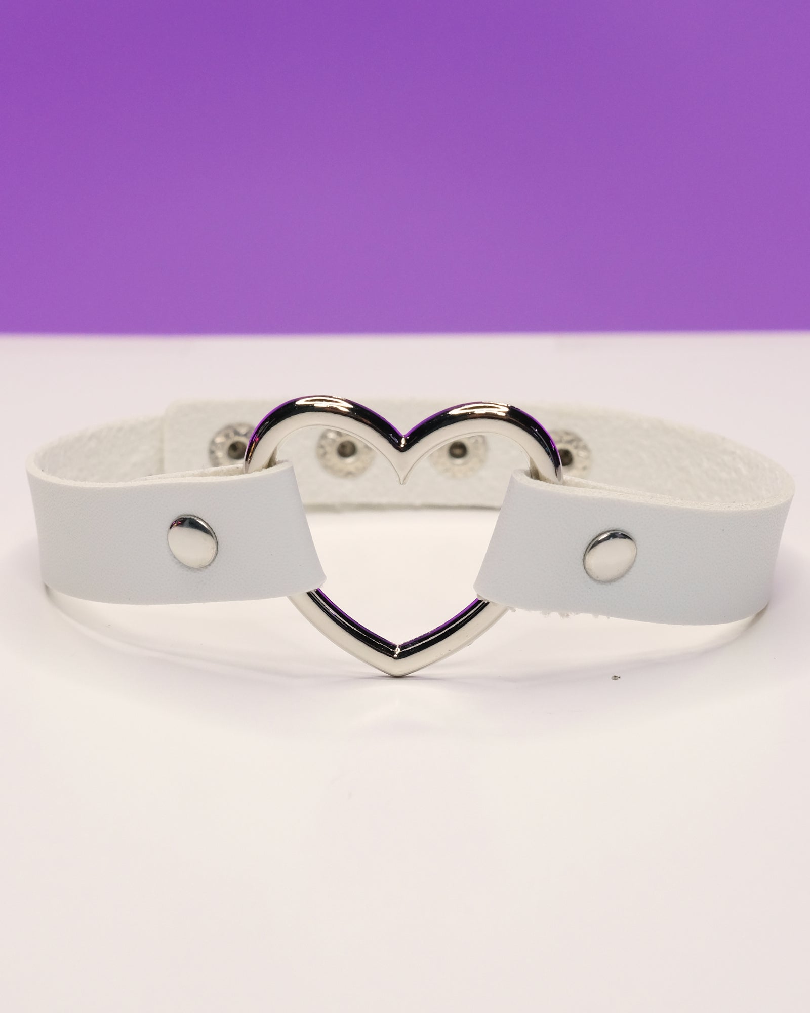 Heart Matte Choker